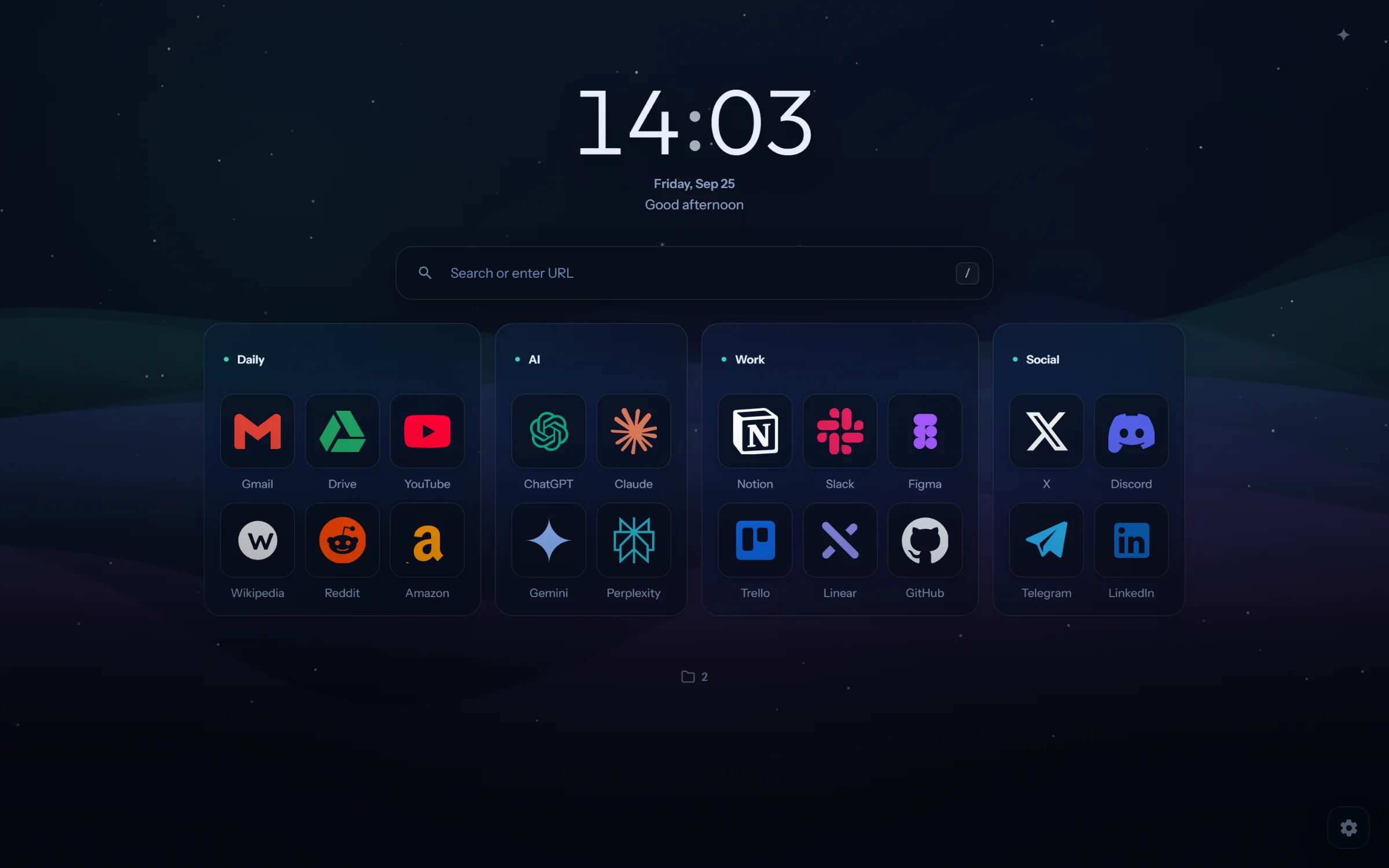 The Nordlys new tab: a clock, the search box and folders of favourite sites over the northern lights.
